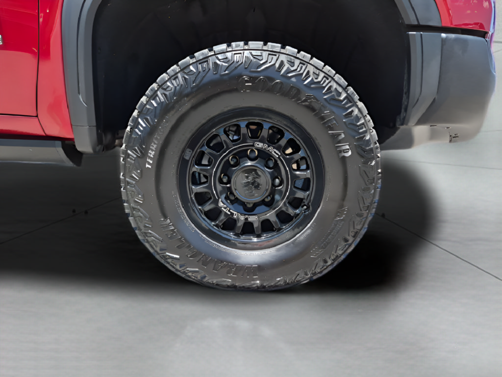 Used 2025 GMC Sierra 2500 AT4X w/ AT4X AEV Edition AWD/4WD image 18