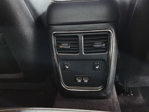 Used 2016 Dodge Charger SRT Hellcat image 26