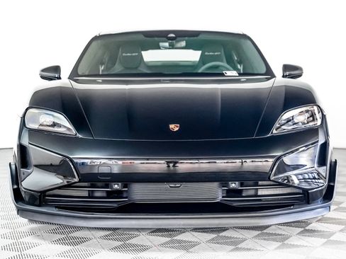 New 2025 Porsche Taycan Turbo GT image 7