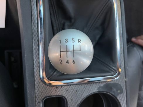 Used 2013 Dodge Challenger R/T Plus image 29