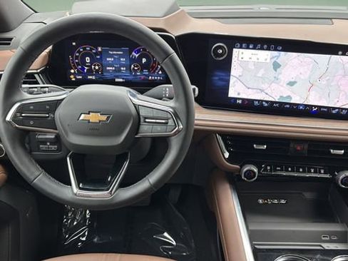 Certified 2025 Chevrolet Tahoe High Country image 9