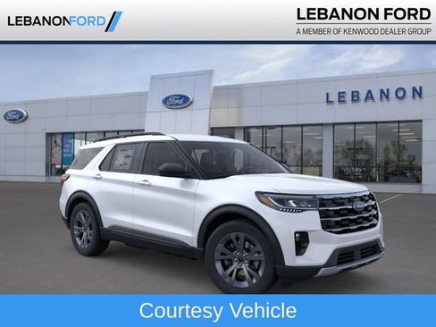 New 2026 Ford Explorer Active AWD/4WD image 1