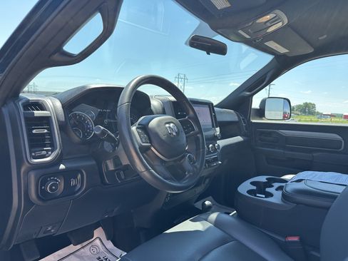 Used 2022 RAM 3500 Tradesman AWD/4WD image 16