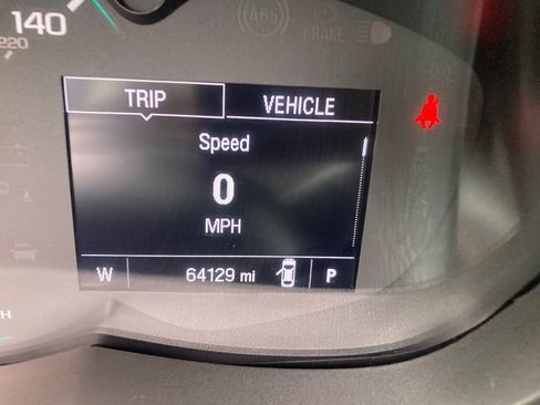 Used 2018 Chevrolet Trax LT w/ LT Convenience Package AWD/4WD image 20