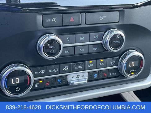 Certified 2024 Ford Expedition Limited image 28