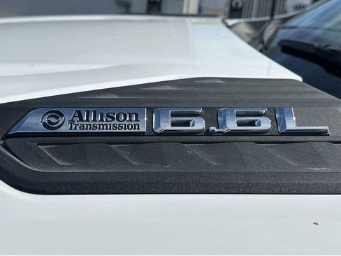 Certified 2025 Chevrolet Silverado 2500 LT w/ Convenience Package image 36