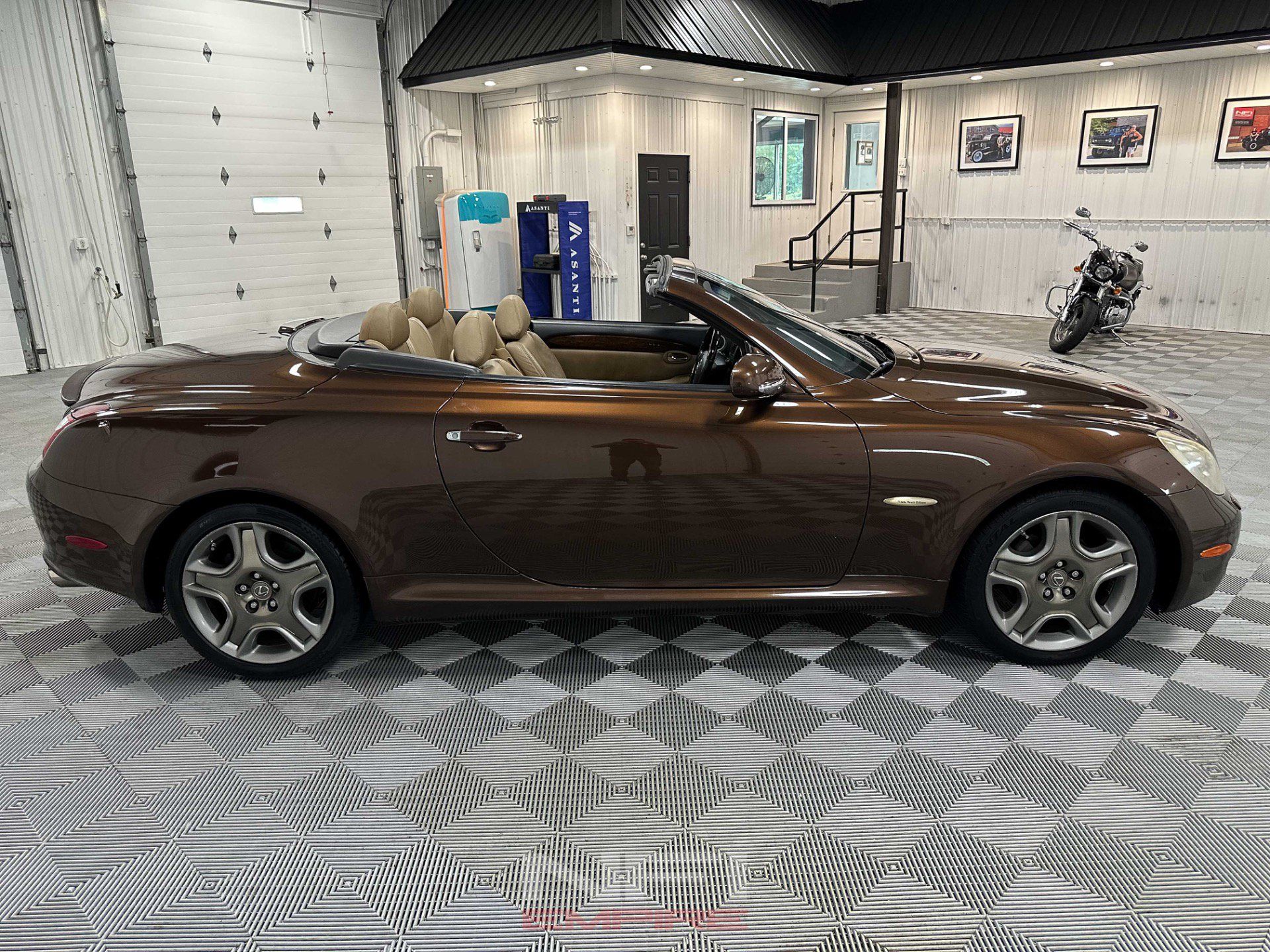 Used 2006 Lexus SC 430 Convertible RWD image 8