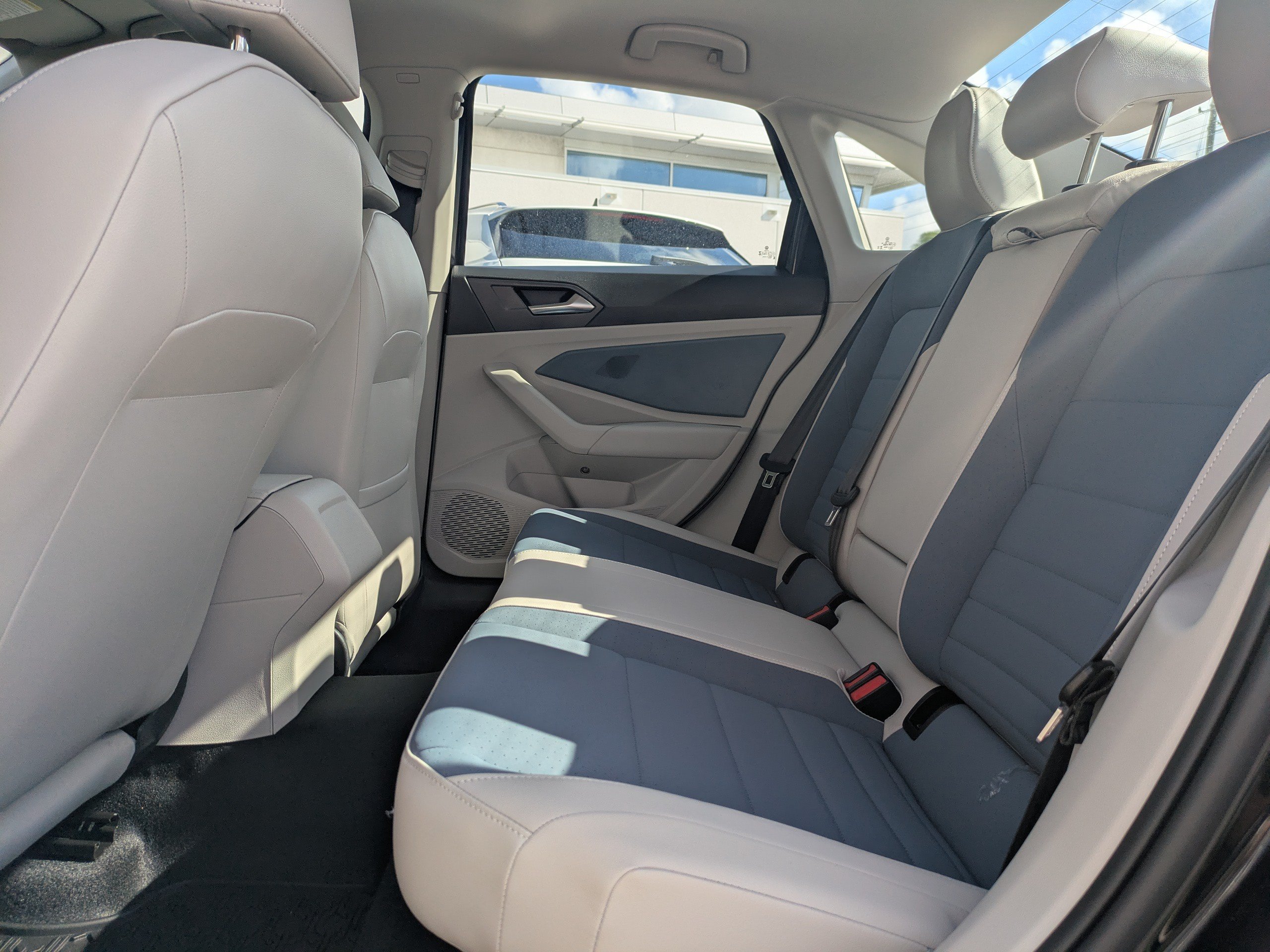 New 2026 Volkswagen Jetta SE FWD image 13