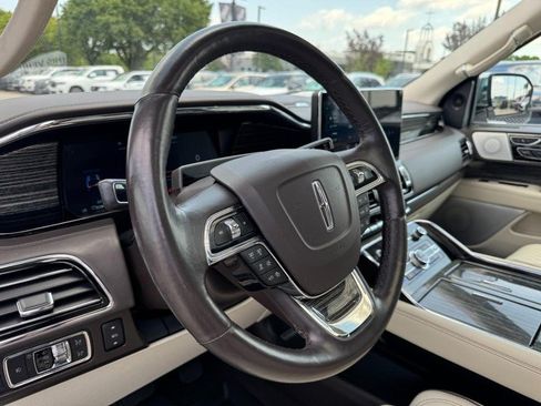 Used 2022 Lincoln Navigator Black Label AWD/4WD image 15