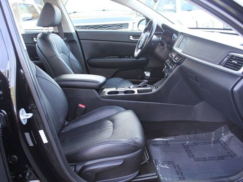 Used 2019 Kia Optima EX image 22