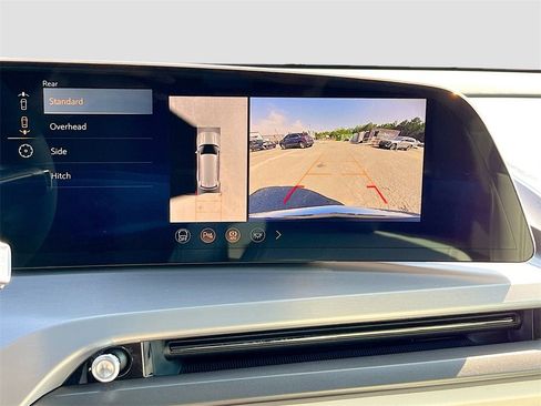 New 2026 Cadillac Vistiq Luxury image 14