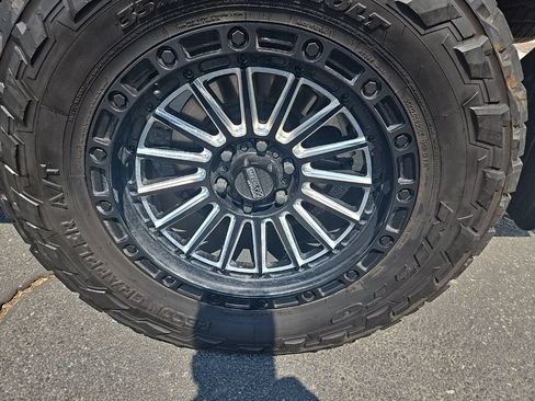 Used 2023 Ford F150 Platinum w/ Equipment Group 701A High AWD/4WD image 40