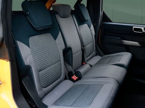 Used 2022 Ford Bronco Outer Banks image 23