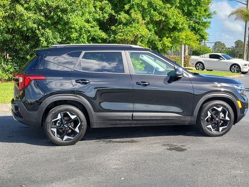 Used 2025 Kia Seltos S FWD image 8