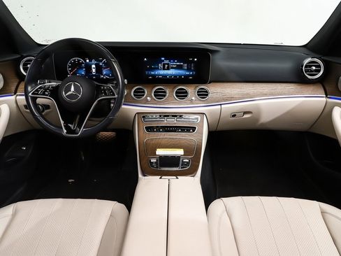 Certified 2022 Mercedes-Benz E 350 4MATIC Sedan image 7