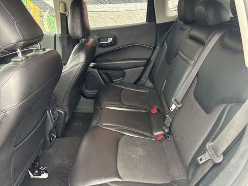 Used 2018 Jeep Compass Altitude w/ Popular Equipment Group image 18