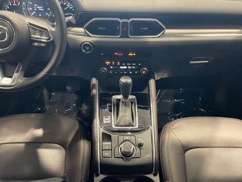 Used 2022 MAZDA CX-5 Signature image 11