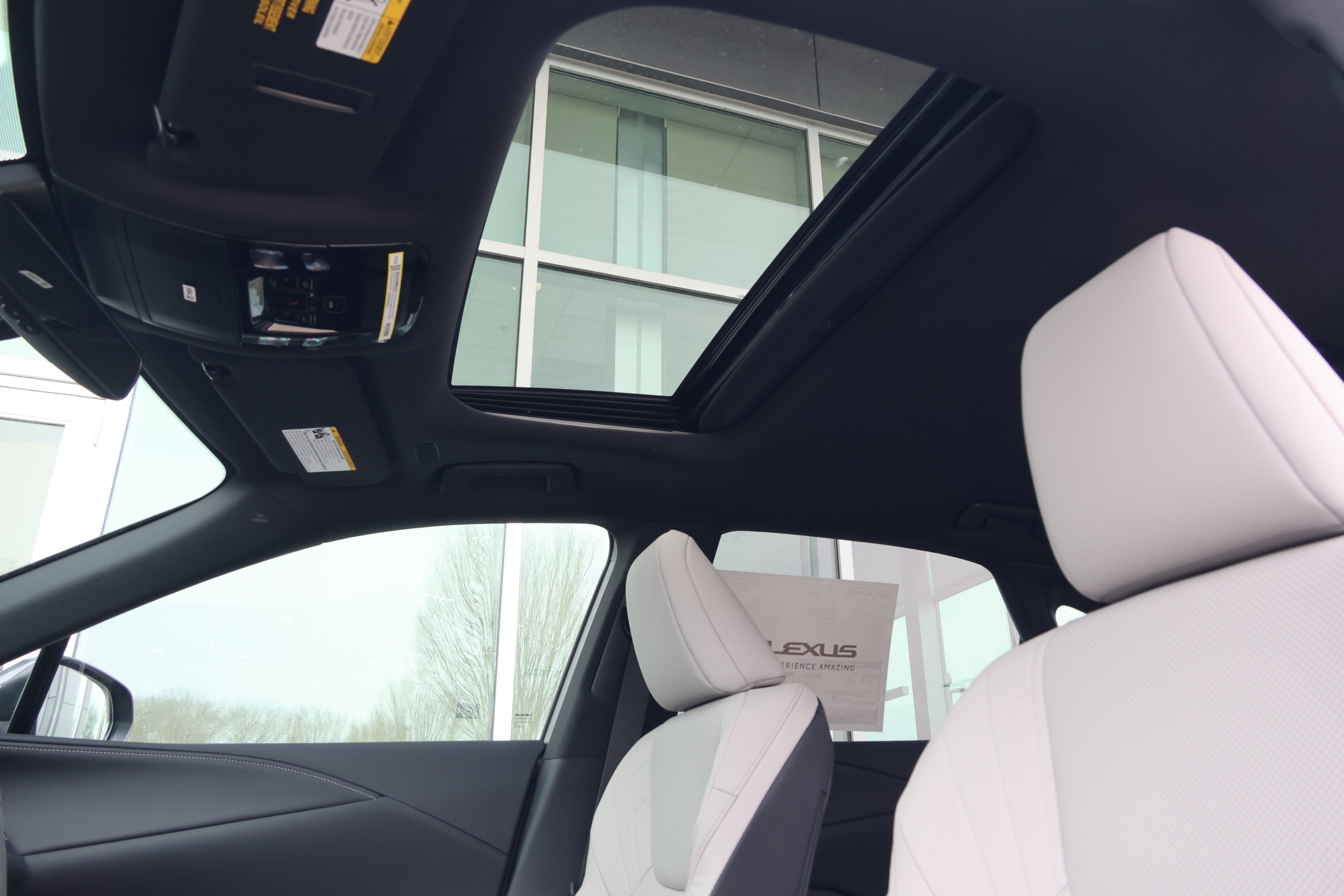 New 2026 Lexus RX 350 FWD image 30