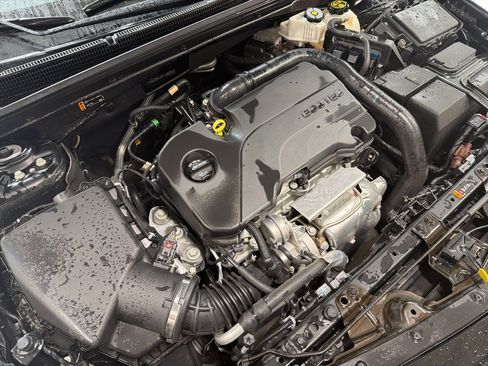 Used 2024 Chevrolet Malibu LT image 27