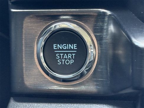 New 2026 Ford F350 Lariat w/ FX4 Off-Road Package image 41