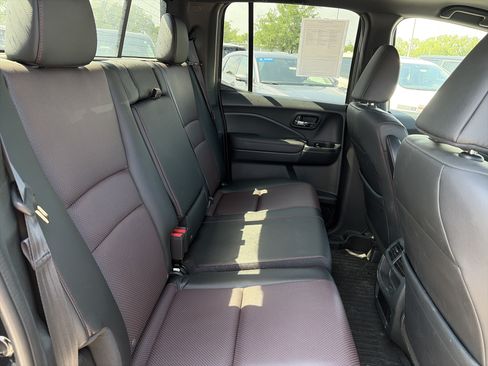 Certified 2023 Honda Ridgeline Black Edition image 18