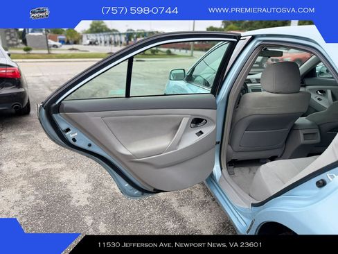 Used 2007 Toyota Camry LE FWD image 18
