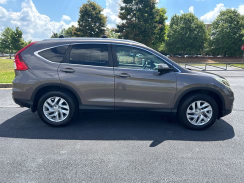 Used 2016 Honda CR-V EX image 10