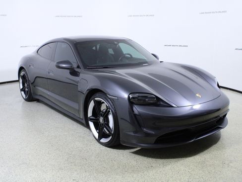Used 2021 Porsche Taycan 4S image 3