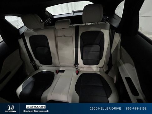 Used 2019 Jaguar F-PACE S AWD/4WD image 28