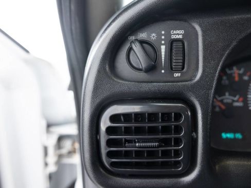 Used 2000 Dodge Ram 1500 Truck 2WD Quad Cab image 38