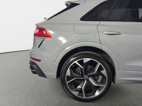 Used 2023 Audi RS Q8 image 17