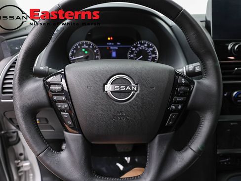 Used 2023 Nissan Armada SV AWD/4WD image 10