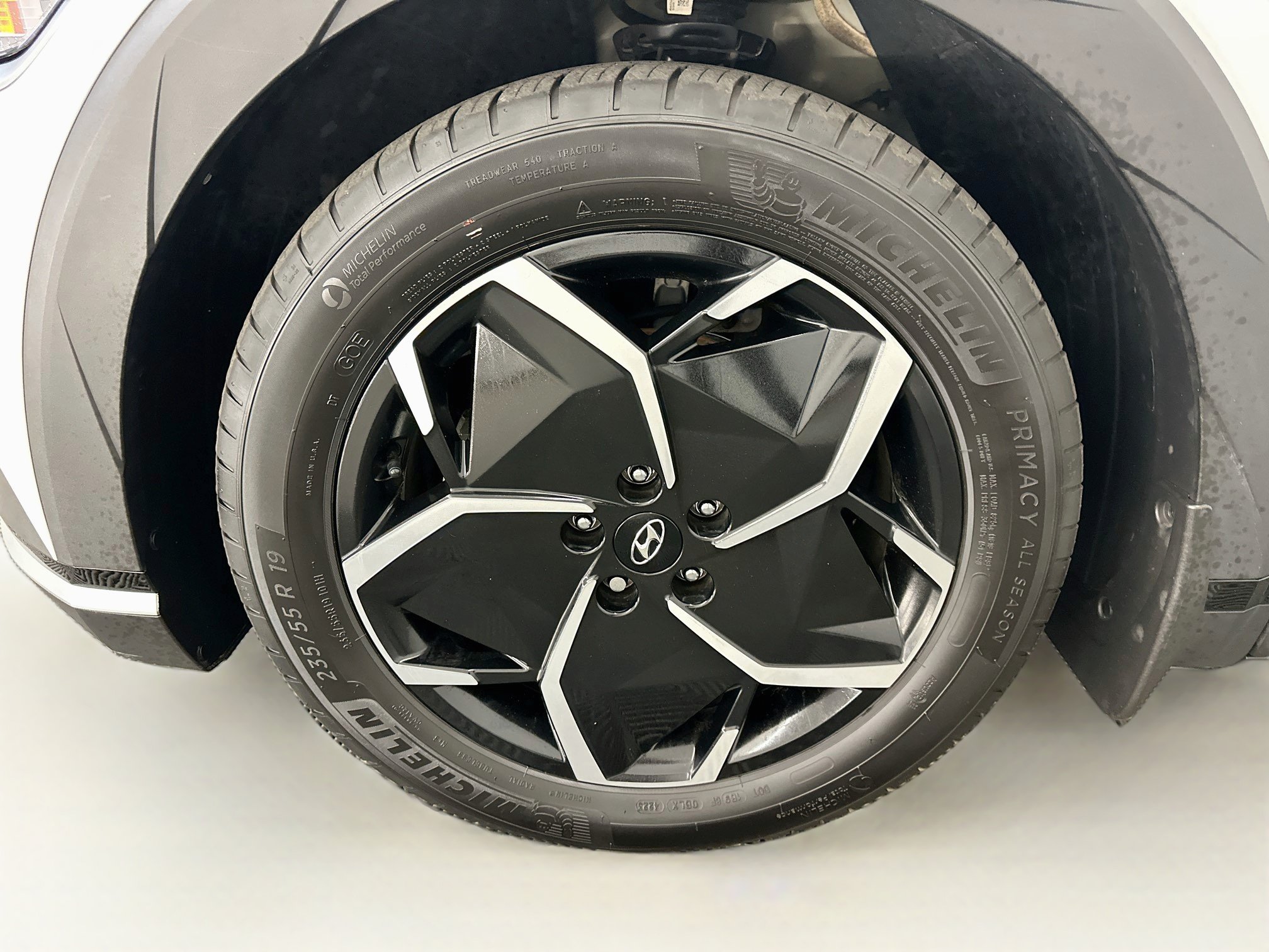 Used 2024 Hyundai Ioniq 5 SEL AWD/4WD image 36