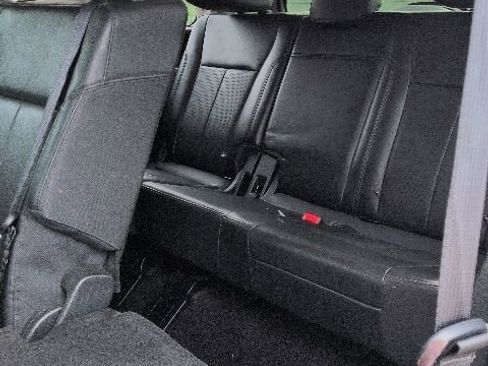 Used 2022 Ford Expedition XLT AWD/4WD image 8