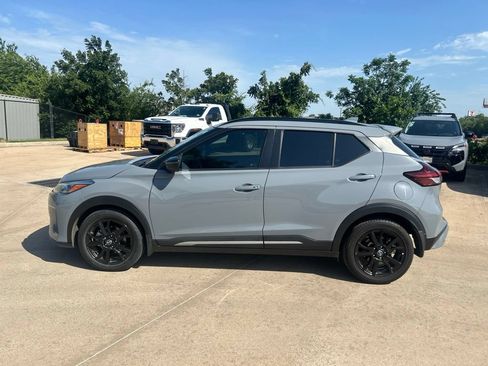 Certified 2024 Nissan Kicks SR w/ SR Premium Package FWD image 2