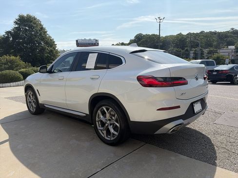 Used 2025 BMW X4 xDrive30i AWD/4WD image 6