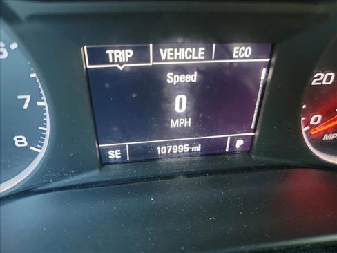 Used 2018 GMC Acadia SLE image 17