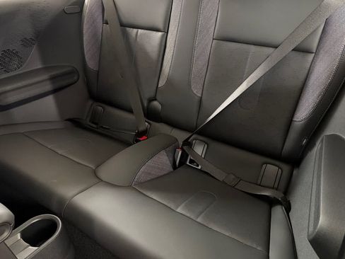 Certified 2025 MINI Cooper 2-Door Hardtop FWD image 4