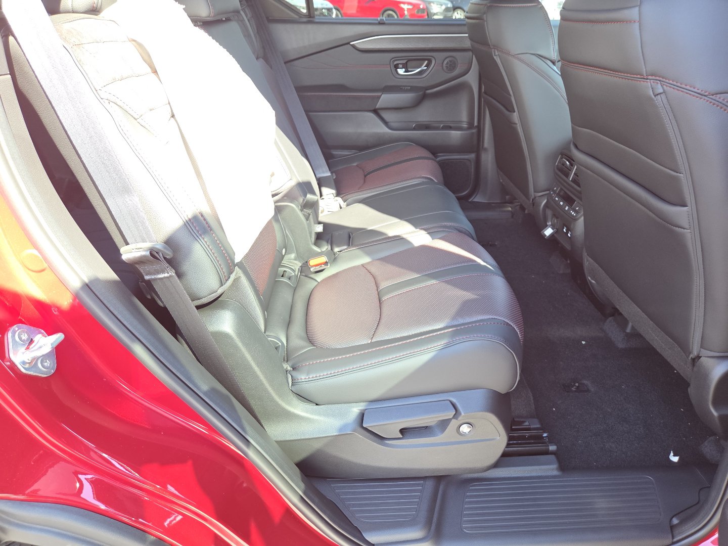 New 2026 Honda Pilot Black Edition image 24