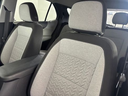 Used 2022 Chevrolet Equinox LT FWD image 8