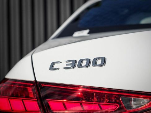 Used 2026 Mercedes-Benz C 300 4MATIC Sedan image 9