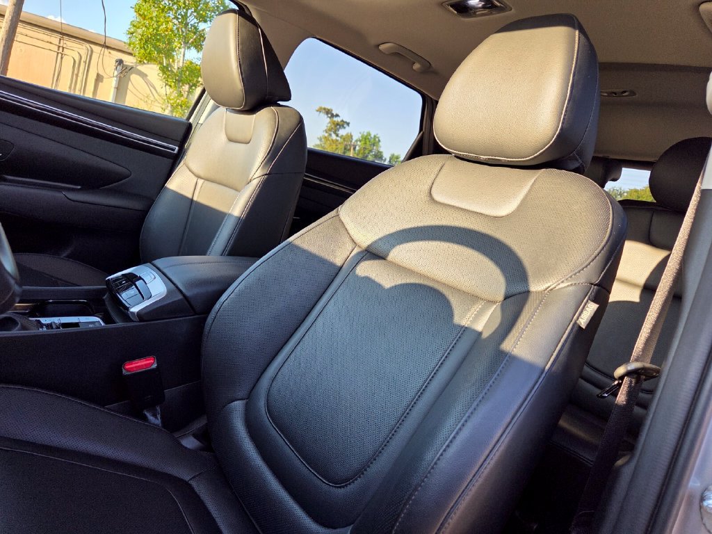 Used 2023 Hyundai Tucson SEL w/ Convenience Package FWD image 11
