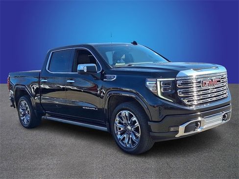 Used 2023 GMC Sierra 1500 Denali w/ Denali Reserve Package image 3