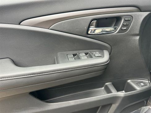 New 2025 Honda Ridgeline RTL image 33