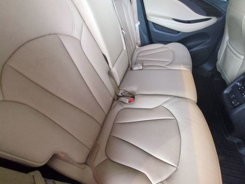 Used 2019 Buick Envision Essence image 27