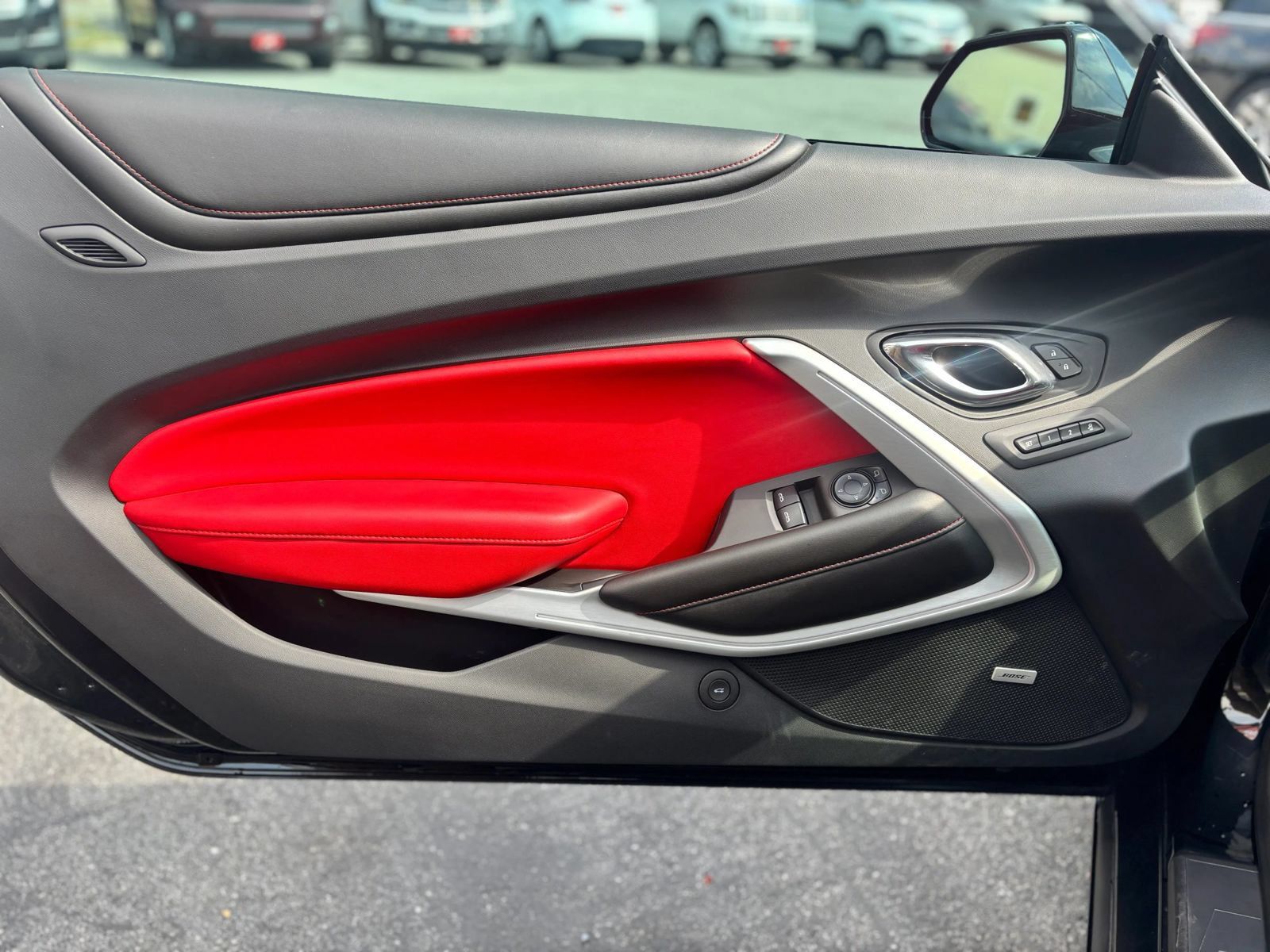 Used 2016 Chevrolet Camaro SS RWD image 13