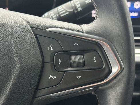 Used 2024 Chevrolet Trax LT w/ Driver Confidence Package image 20