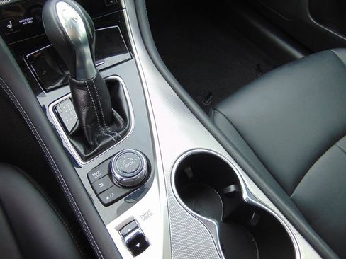 Used 2015 INFINITI Q50 Premium w/ Navigation Package image 19