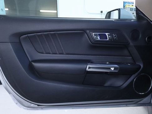 Used 2023 Ford Mustang Premium image 10