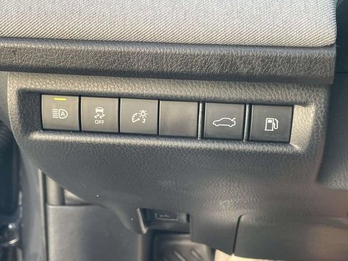 Used 2025 Toyota Camry LE FWD image 29
